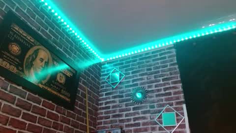 Jordan  online show from November 30, 7:51 pm