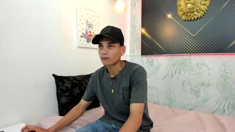 jordanandandrew online show from January 15, 6:40 pm