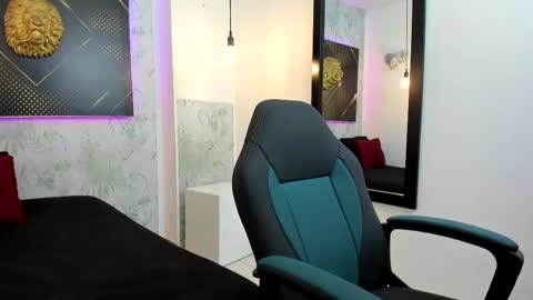 jordanandandrew online show from February 20, 10:59 pm