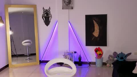 jordan coopers online show from October 26, 1:33 am