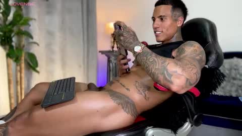    Schedule   3 pm - 10pm   OfflineTuesday and Wednesday online show from December 19, 12:28 am