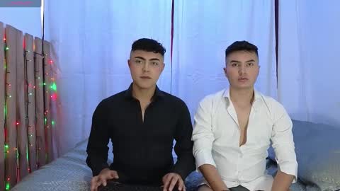 Snapshot of jordanhiltton__ chatting on December 31, 3:53 pm jordanhiltton__ online show from December 31, 3:53 pm