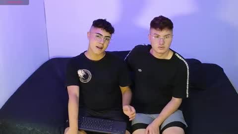 Snapshot of jordanhiltton__ chatting on February 1, 10:59 am jordanhiltton__ online show from February 1, 10:59 am