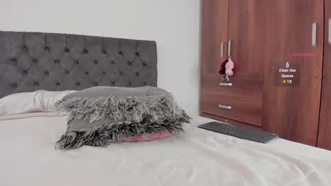 Will online show from October 24, 6:37 pm