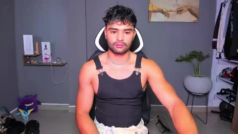 JordanRossie online show from April 9, 2:55 pm