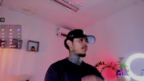 Jordan Smith online show from January 26, 3:36 pm