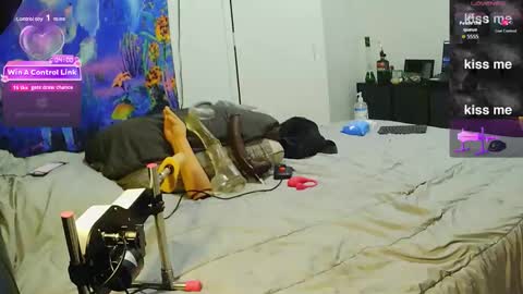 Snapshot of jordanxxx666 chatting on December 21, 4:19 am sissyjolicia online show from December 21, 4:19 am