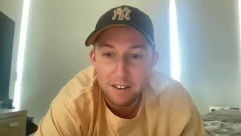 Snapshot of jorddiickzilla chatting on January 15, 4:06 am jorddiickzilla online show from January 15, 4:06 am