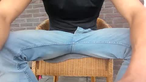 Snapshot of jordie198902 chatting on September 30, 12:21 pm jordie198902 online show from September 30, 12:21 pm