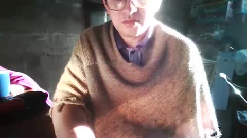 Snapshot of jorgefire0001 chatting on January 12, 1:27 pm jorgefire0001 online show from January 12, 1:27 pm