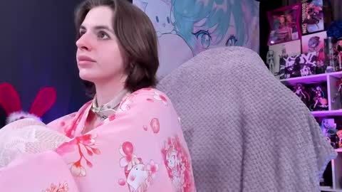 Rose online show from April 15, 4:58 pm