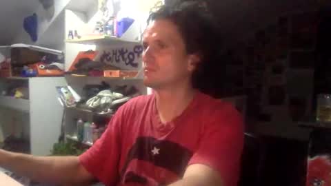 Snapshot of jose4315521 chatting on October 25, 10:23 am jose4315521 online show from October 25, 10:23 am
