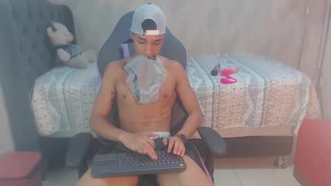 jose_sexycumm online show from January 23, 12:14 am