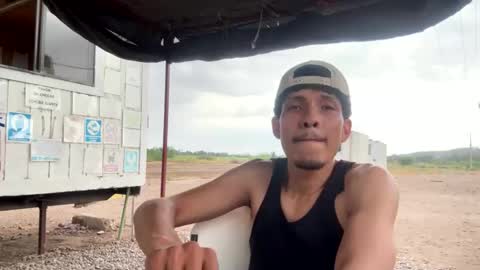 Snapshot of joseguillermofierroarmenta chatting on June 10, 11:13 pm joseguillermofierroarmenta online show from June 10, 11:13 pm