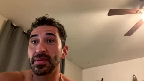 josemcmin online show from April 4, 3:38 am