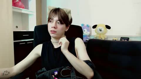 joseon_cute online show from April 7, 8:53 pm