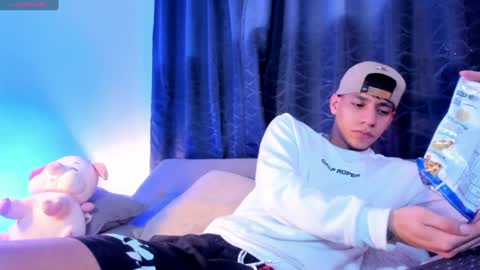 Josep online show from February 9, 3:53 am