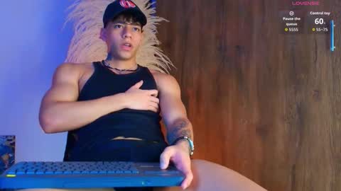 Josep online show from November 3, 11:04 pm