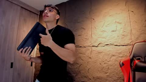 JOSEPH  online show from March 8, 12:52 pm