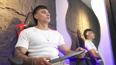 JOSEPH  online show from April 6, 11:33 am