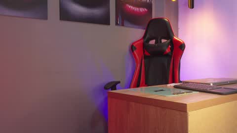 JOSEPH  online show from April 11, 11:36 am