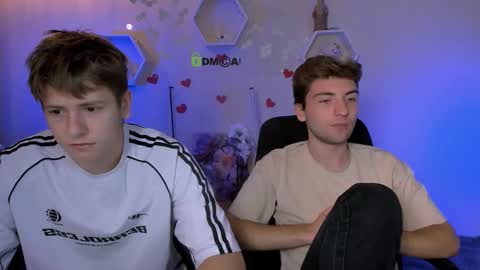 joseph_bear_ online show from September 23, 9:07 pm