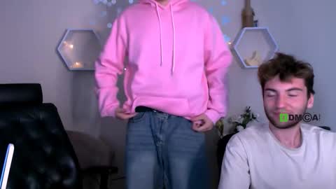 joseph_bear_ online show from October 2, 7:43 pm