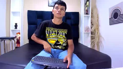 Joseph Gonzalez online show from December 20, 6:48 pm