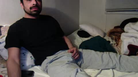 Snapshot of josephs1990 chatting on January 4, 5:37 am josephs1990 online show from January 4, 5:37 am