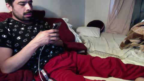 Snapshot of josephs1990 chatting on January 6, 4:02 pm josephs1990 online show from January 6, 4:02 pm