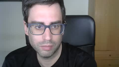 Snapshot of josevd chatting on May 23, 11:03 am Jose online show from May 23, 11:03 am