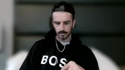 josh780edm online show from February 7, 12:03 am