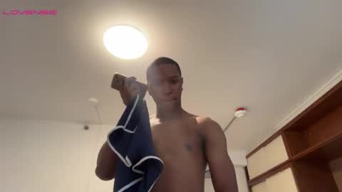 Snapshot of josh_andrews chatting on July 6, 3:47 pm Josh Independent online show from July 6, 3:47 pm