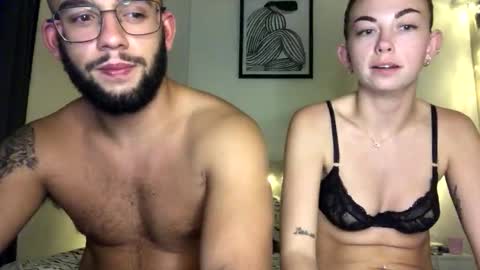 Snapshot of josh_xo chatting on October 12, 2:49 pm josh_xo online show from October 12, 2:49 pm