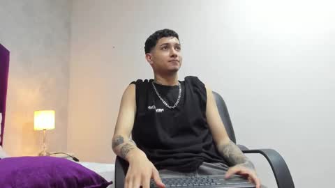 JoshBeech online show from February 16, 1:18 pm