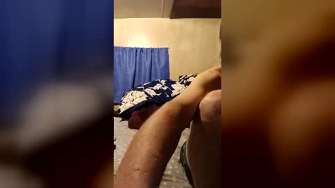 Snapshot of joshforfun0086 chatting on August 4, 10:51 am joshforfun0086 online show from August 4, 10:51 am