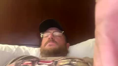 Snapshot of joshua122933 chatting on October 17, 1:03 pm Josh online show from October 17, 1:03 pm