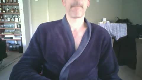 joshua154197 online show from April 8, 6:35 am