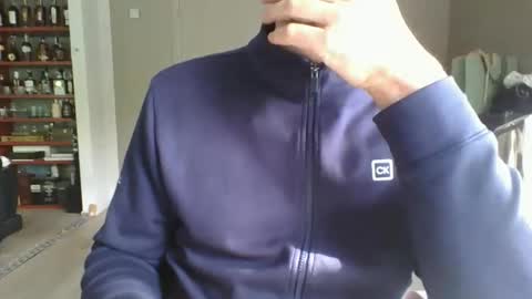 joshua154197 online show from April 21, 7:47 am