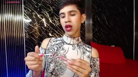 Snapshot of joshua_saenz_ chatting on May 23, 1:22 am joshua_saenz_ online show from May 23, 1:22 am