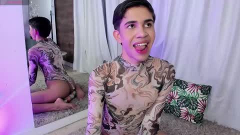 Joshua Sanz  online show from September 25, 4:38 am