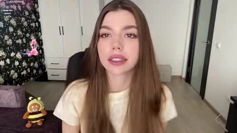 Ivy online show from June 29, 9:04 am