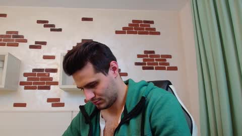 Snapshot of joshuagael chatting on December 6, 9:43 am JoshuaGael online show from December 6, 9:43 am