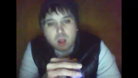 Snapshot of joshualorenzo chatting on February 27, 12:13 pm joshualorenzo online show from February 27, 12:13 pm
