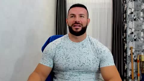 joshuamuscle69 online show from November 20, 6:46 am