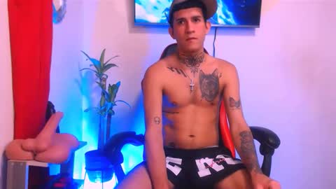 Snapshot of josue_linares chatting on May 14, 7:59 am josue_linares online show from May 14, 7:59 am