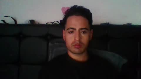 josux8 online show from November 19, 6:52 pm