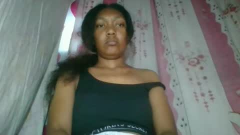 Snapshot of josy918592 chatting on June 5, 4:08 am josy918592 online show from June 5, 4:08 am