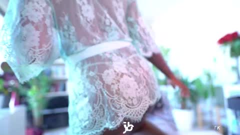 Snapshot of josyblack chatting on December 15, 11:12 am josyblack online show from December 15, 11:12 am