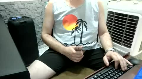 Snapshot of jotacalvarengas chatting on July 12, 10:17 am jotacalvarengas online show from July 12, 10:17 am